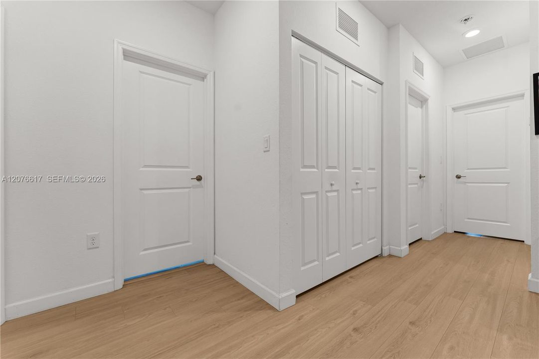 For Rent: $3,500 (4 beds, 3 baths, 1936 Square Feet)
