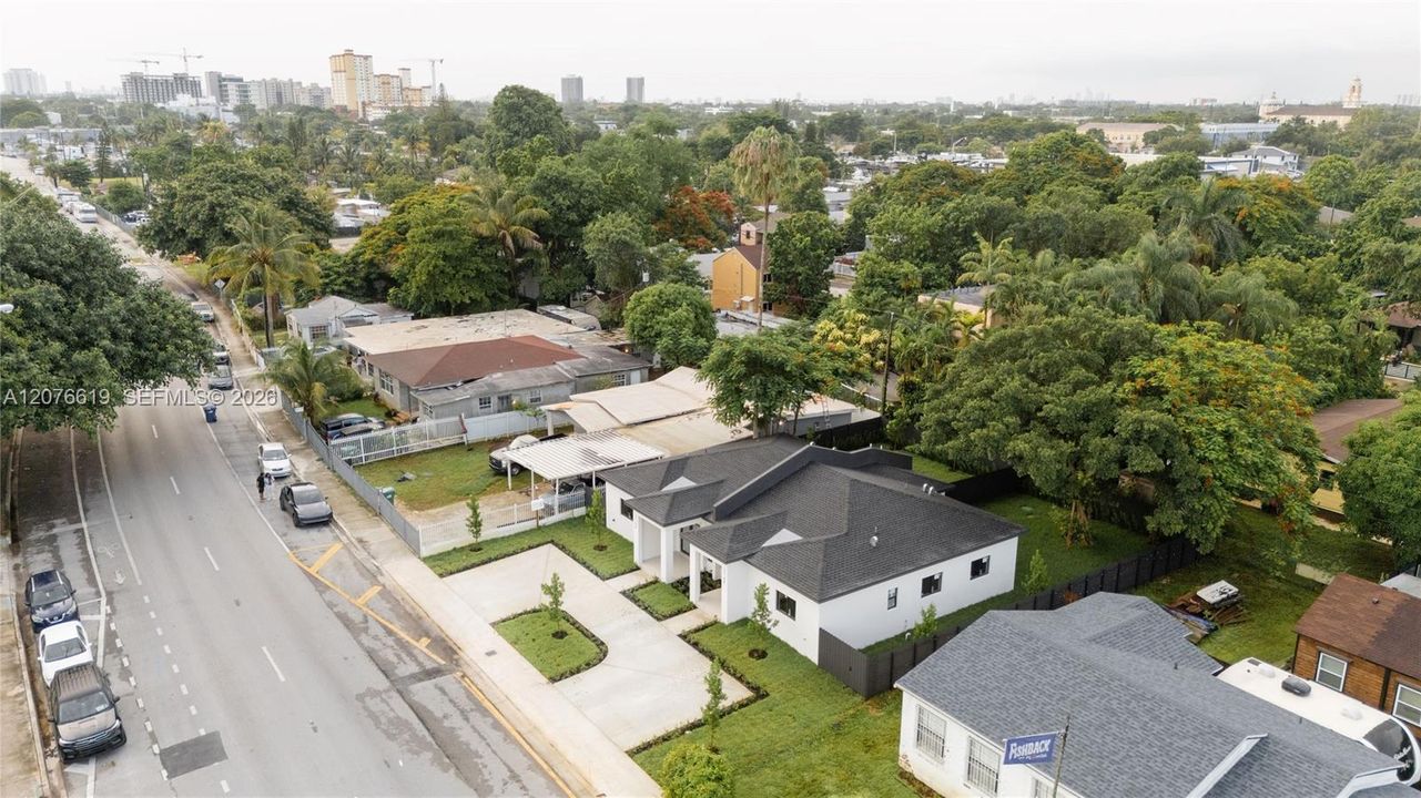 En Venta: $950,000 (0 camas, 0 baños, 2366 Pies cuadrados)