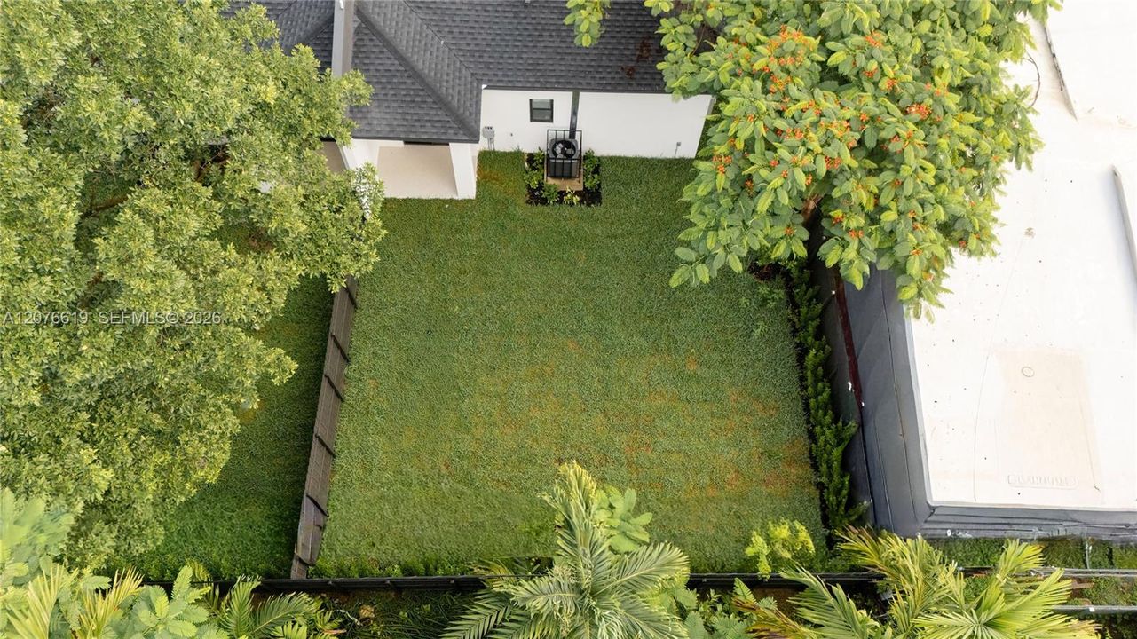 En Venta: $950,000 (0 camas, 0 baños, 2366 Pies cuadrados)