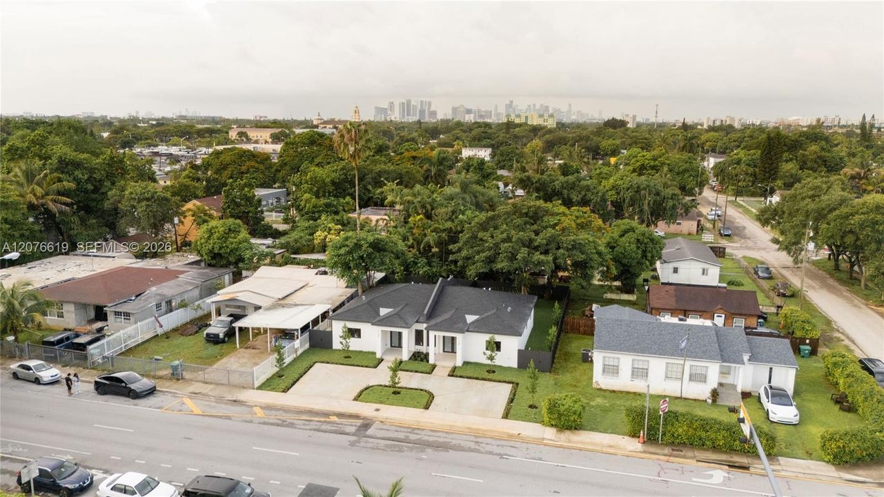 En Venta: $950,000 (0 camas, 0 baños, 2366 Pies cuadrados)