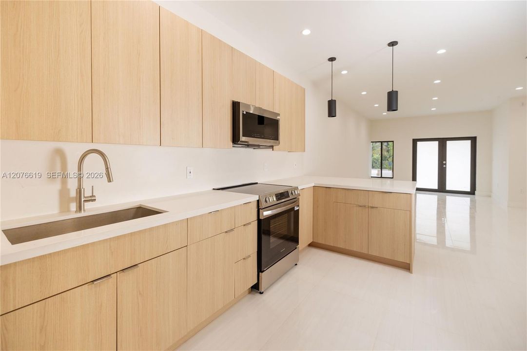 En Venta: $950,000 (0 camas, 0 baños, 2366 Pies cuadrados)