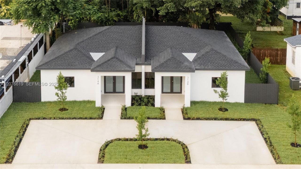 En Venta: $950,000 (0 camas, 0 baños, 2366 Pies cuadrados)