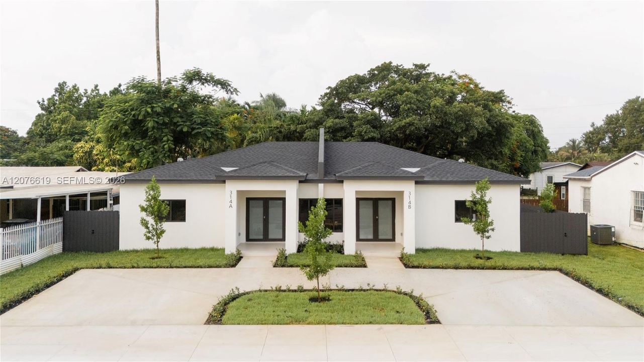 En Venta: $950,000 (0 camas, 0 baños, 2366 Pies cuadrados)