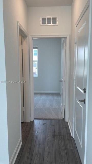 For Rent: $2,750 (4 beds, 2 baths, 1821 Square Feet)
