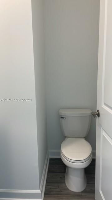 For Rent: $2,750 (4 beds, 2 baths, 1821 Square Feet)