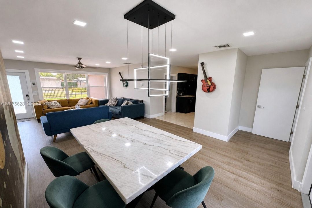 For Sale: $620,000 (4 beds, 2 baths, 1471 Square Feet)