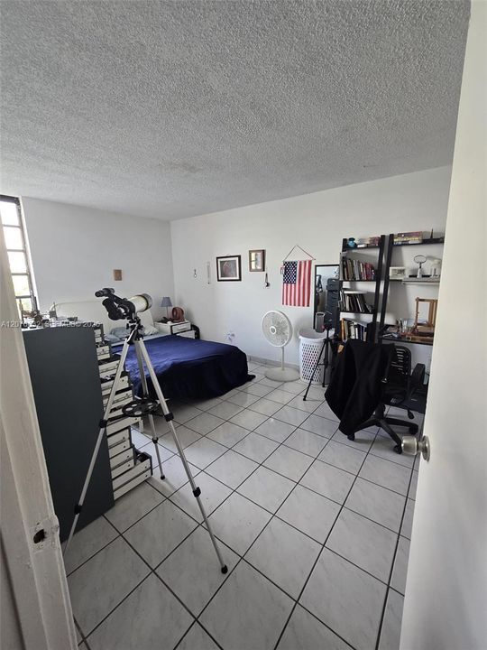 En Venta: $265,000 (2 camas, 2 baños, 974 Pies cuadrados)