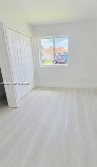 For Sale: $895,000 (4 beds, 2 baths, 1999 Square Feet)