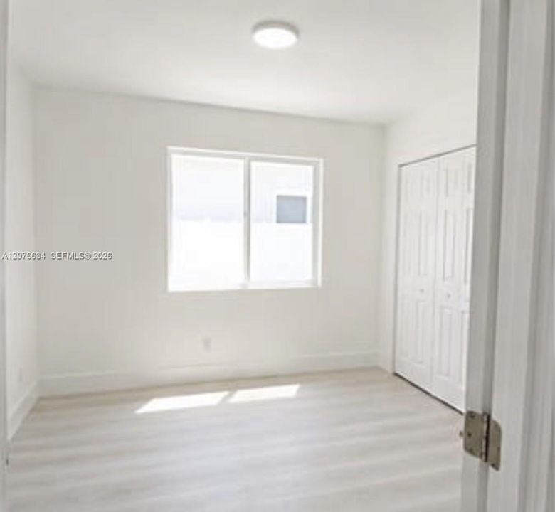 For Sale: $895,000 (4 beds, 2 baths, 1999 Square Feet)