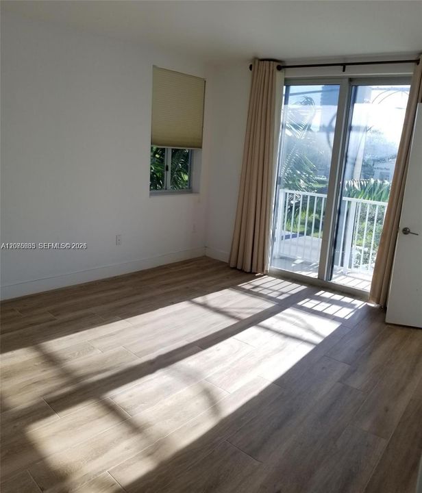 En Renta: $2,750 (3 camas, 2 baños, 1050 Pies cuadrados)