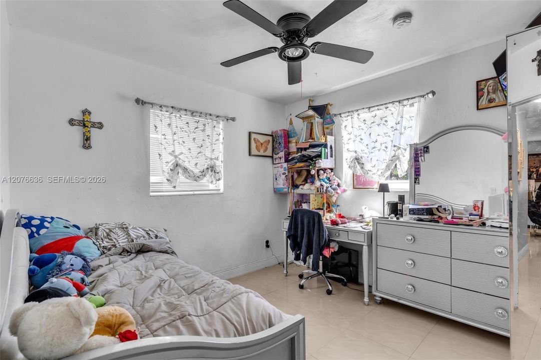 En Venta: $498,900 (4 camas, 2 baños, 0 Pies cuadrados)
