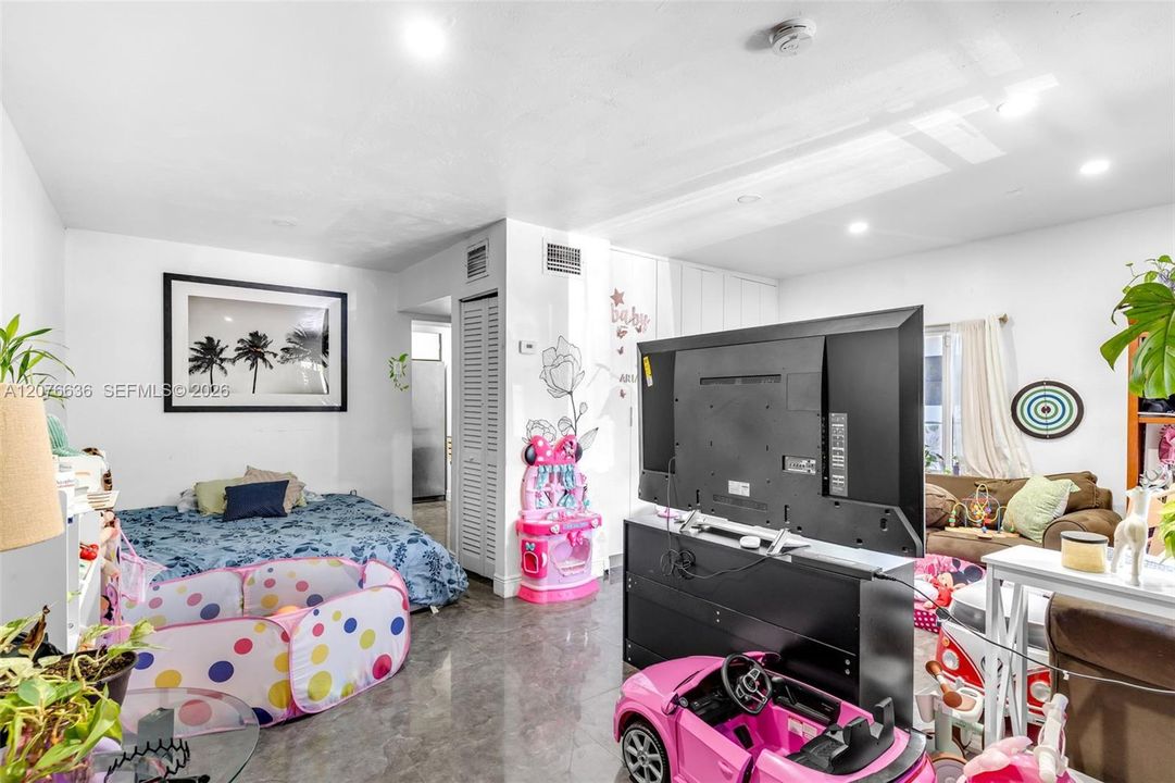 En Venta: $498,900 (4 camas, 2 baños, 0 Pies cuadrados)