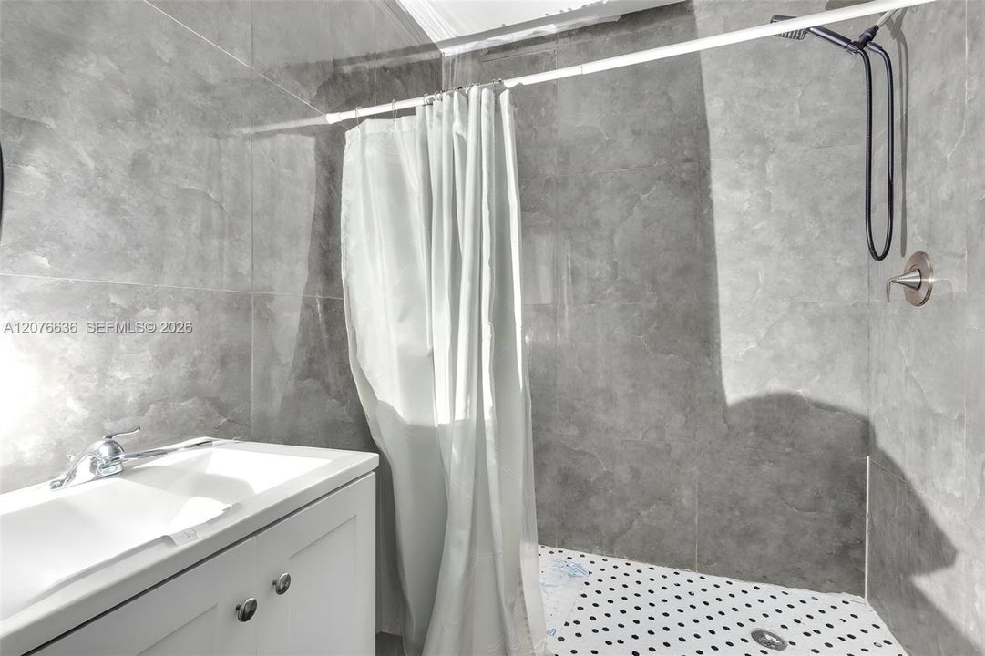 En Venta: $498,900 (4 camas, 2 baños, 0 Pies cuadrados)