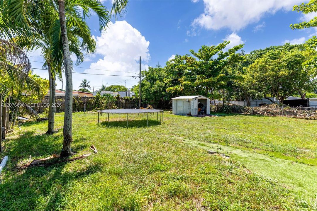 En Venta: $498,900 (4 camas, 2 baños, 0 Pies cuadrados)