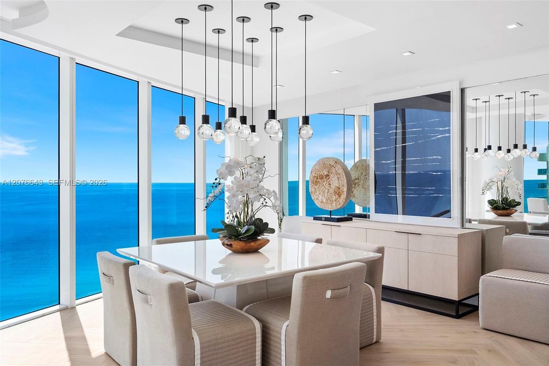 For Sale: $3,195,000 (3 beds, 3 baths, 3062 Square Feet)
