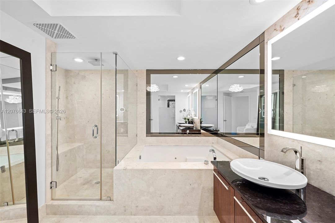 For Sale: $3,195,000 (3 beds, 3 baths, 3062 Square Feet)