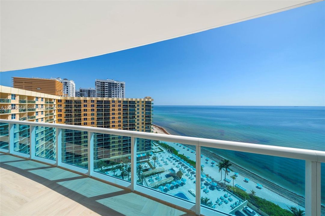 For Sale: $3,195,000 (3 beds, 3 baths, 3062 Square Feet)