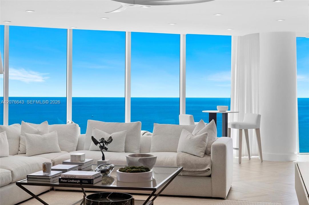 For Sale: $3,195,000 (3 beds, 3 baths, 3062 Square Feet)