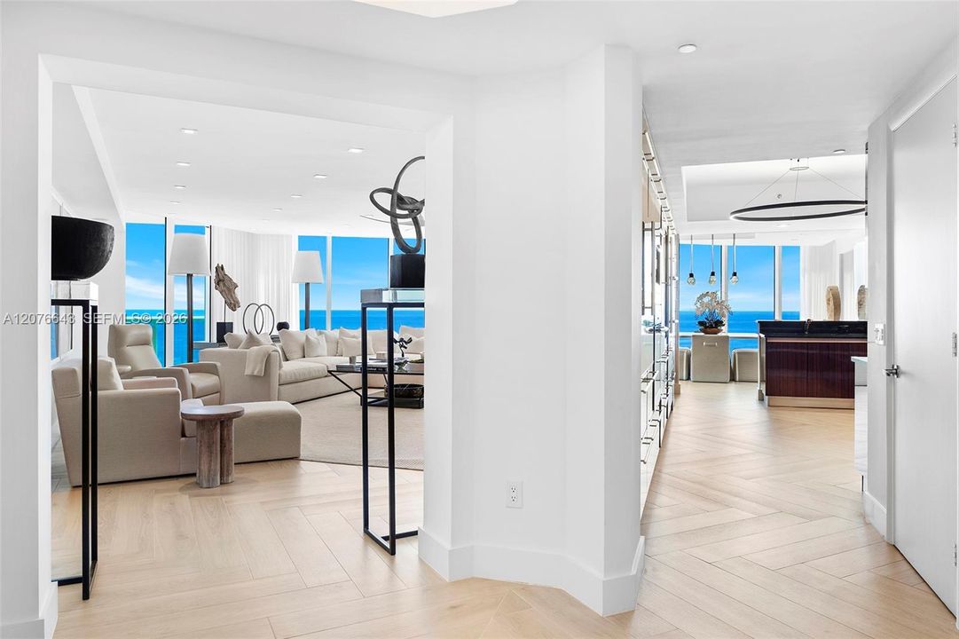 For Sale: $3,195,000 (3 beds, 3 baths, 3062 Square Feet)