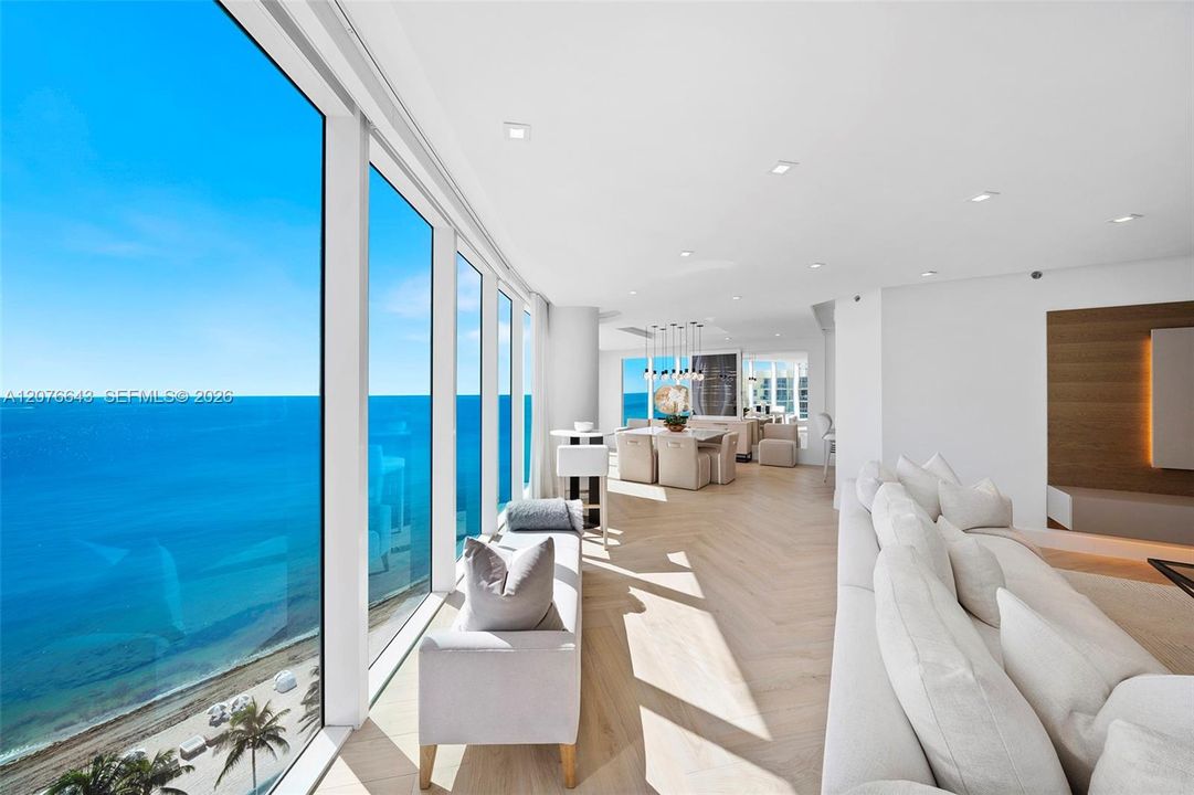 For Sale: $3,195,000 (3 beds, 3 baths, 3062 Square Feet)