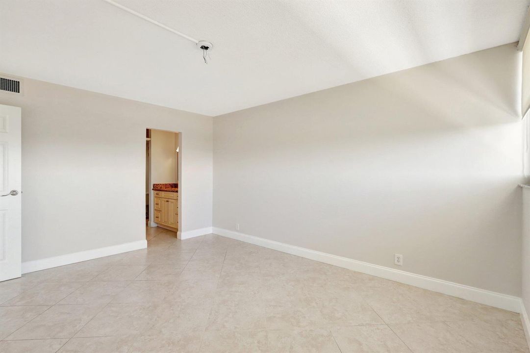 Bedroom#1