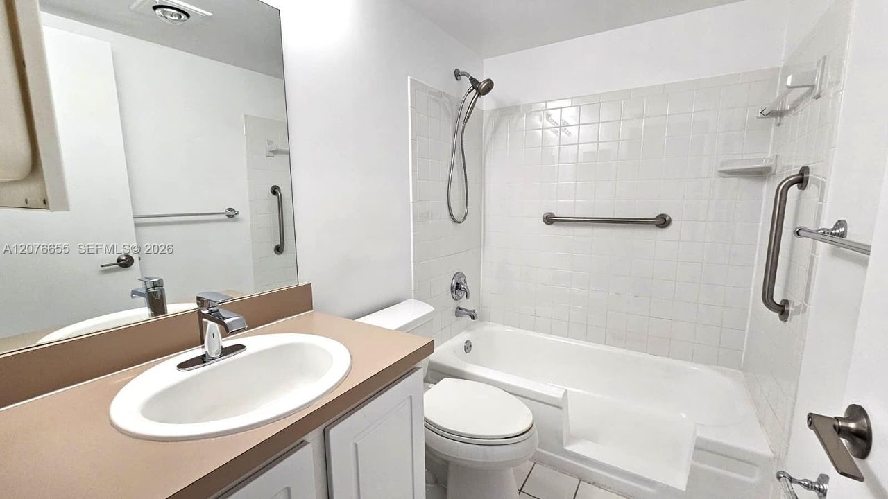 En Renta: $1,590 (2 camas, 1 baños, 861 Pies cuadrados)