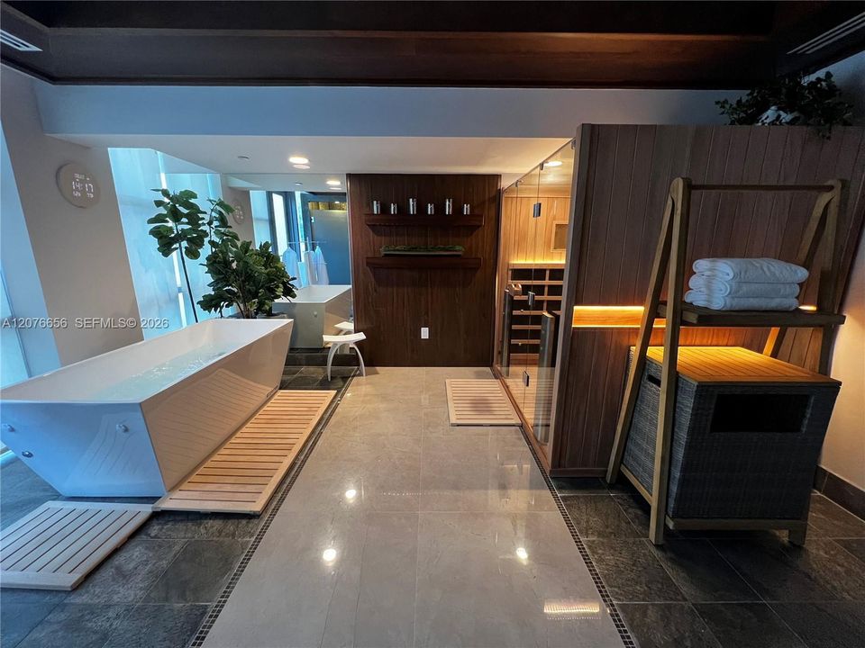 For Rent: $27,000 (2 beds, 2 baths, 2168 Square Feet)