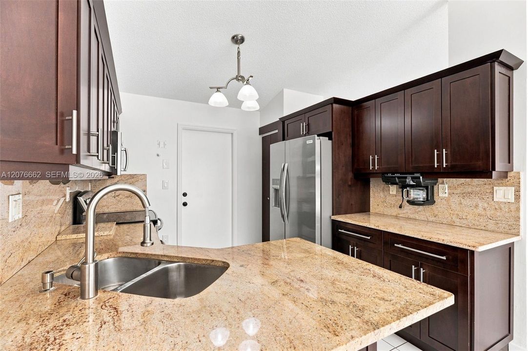 For Sale: $679,000 (3 beds, 2 baths, 1628 Square Feet)