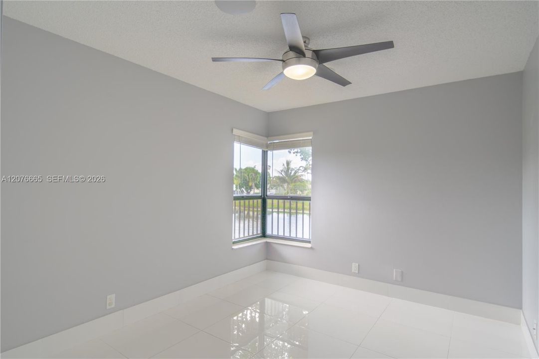 For Rent: $2,400 (3 beds, 2 baths, 1115 Square Feet)