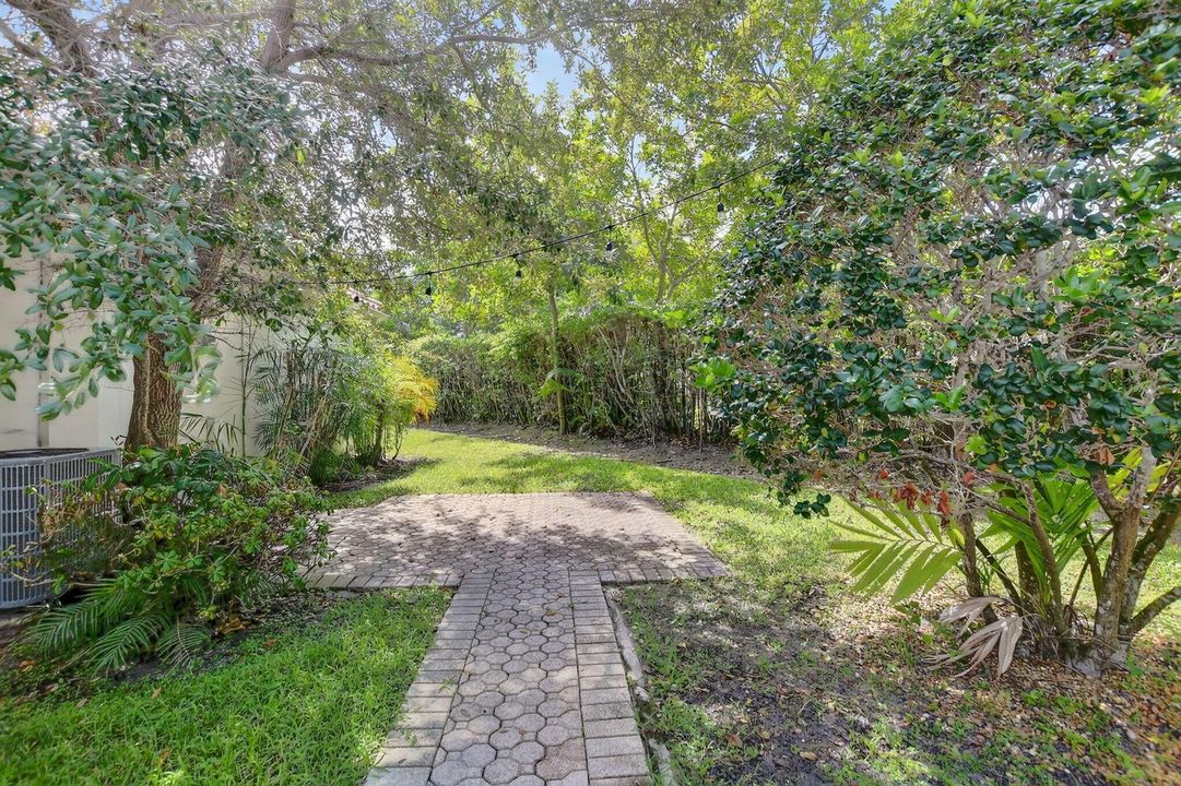 Lush walkways