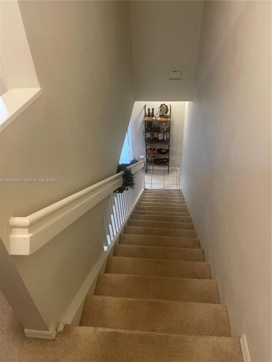 For Sale: $437,000 (2 beds, 2 baths, 1261 Square Feet)