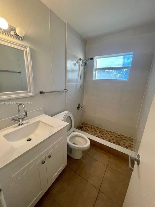 В аренду: $2,200 (2 спален, 2 ванн, 5455 Квадратных фут)