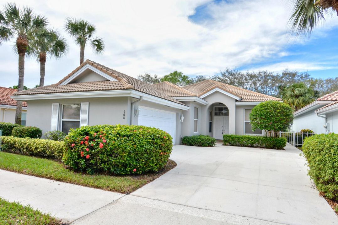 204 Hampton Front 1 113023