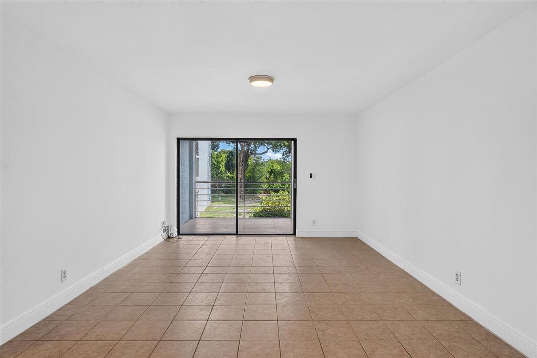 24-9235-SW-8th-St-apart-205-Boca-Raton-F