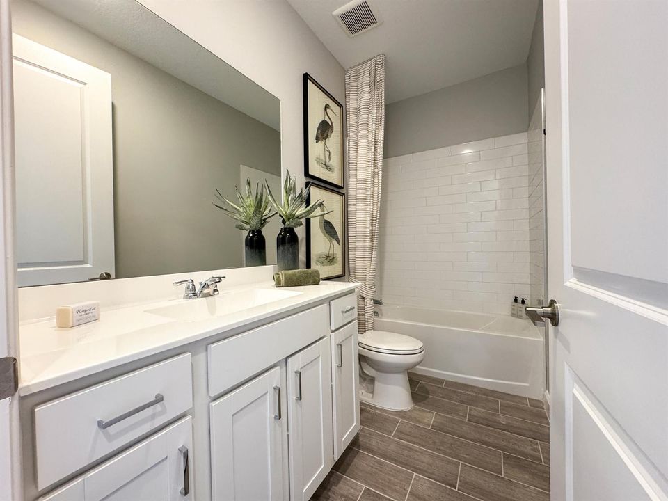 PBH_Seagrove_Pic_Hartford_Bath2_F1