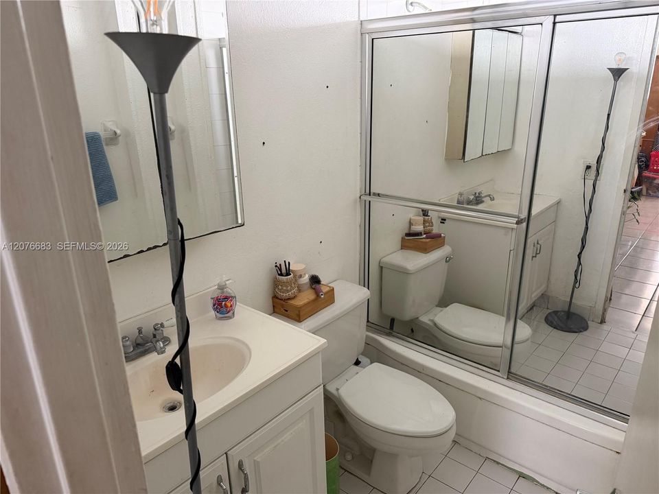 En Venta: $259,000 (1 camas, 1 baños, 730 Pies cuadrados)