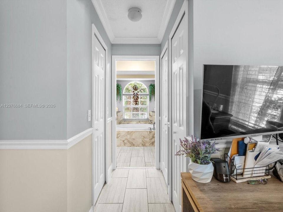 En Venta: $449,900 (3 camas, 2 baños, 1868 Pies cuadrados)
