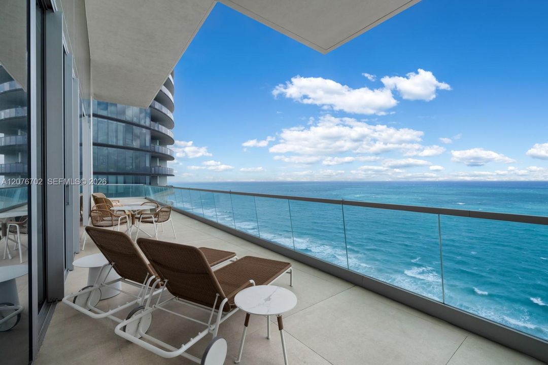 For Sale: $22,500,000 (5 beds, 7 baths, 6695 Square Feet)