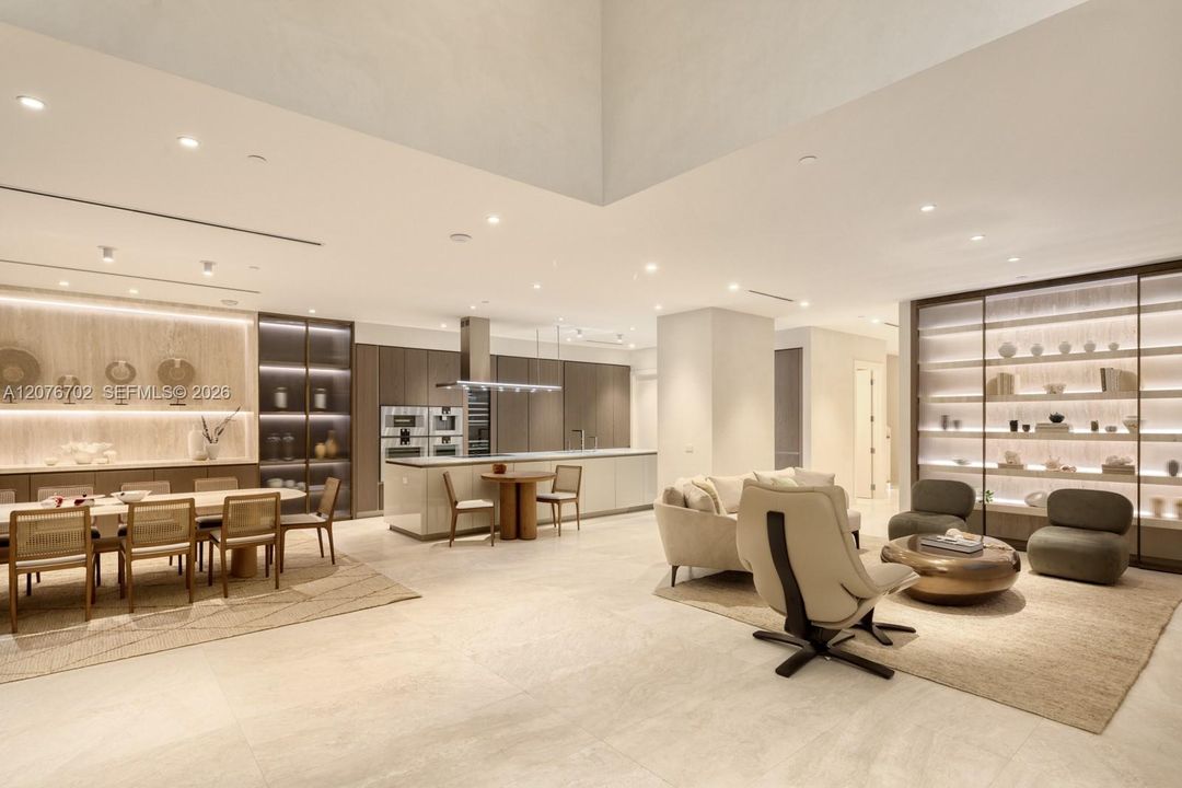 For Sale: $22,500,000 (5 beds, 7 baths, 6695 Square Feet)