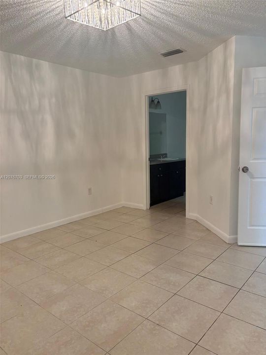 En Venta: $680,000 (0 camas, 0 baños, 2356 Pies cuadrados)