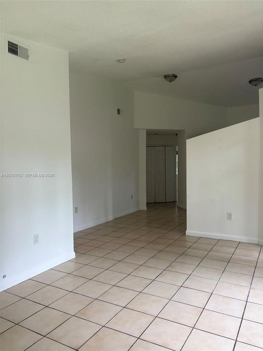 En Venta: $680,000 (0 camas, 0 baños, 2356 Pies cuadrados)