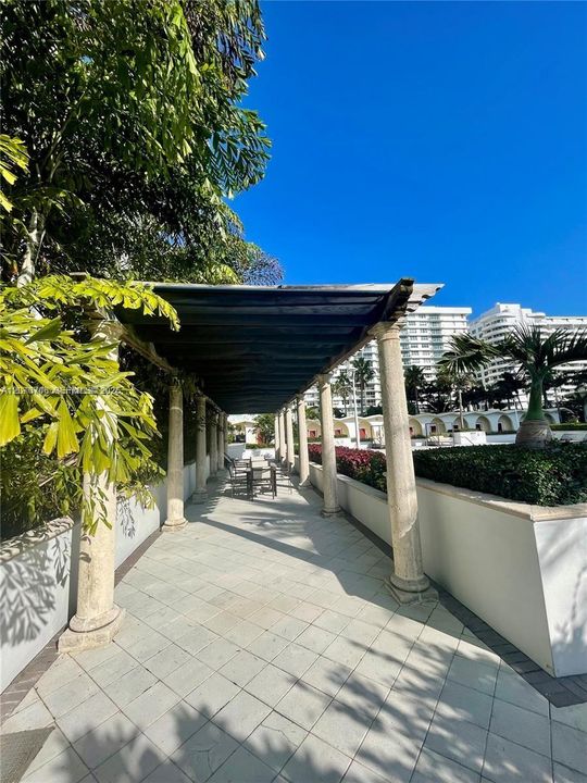En Venta: $775,000 (2 camas, 2 baños, 1190 Pies cuadrados)