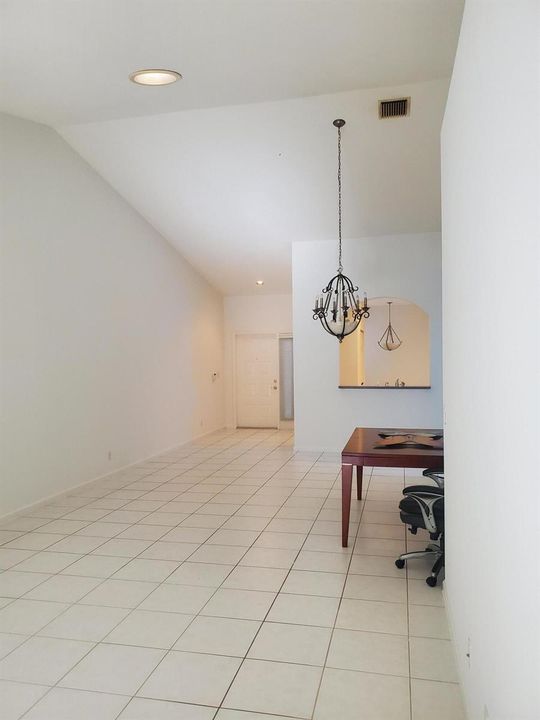 Livingroom3