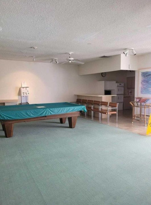 Clubhouse Billards Area