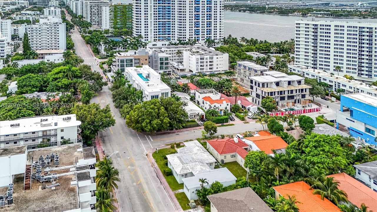 En Venta: $4,900,000 (5 camas, 3 baños, 2743 Pies cuadrados)