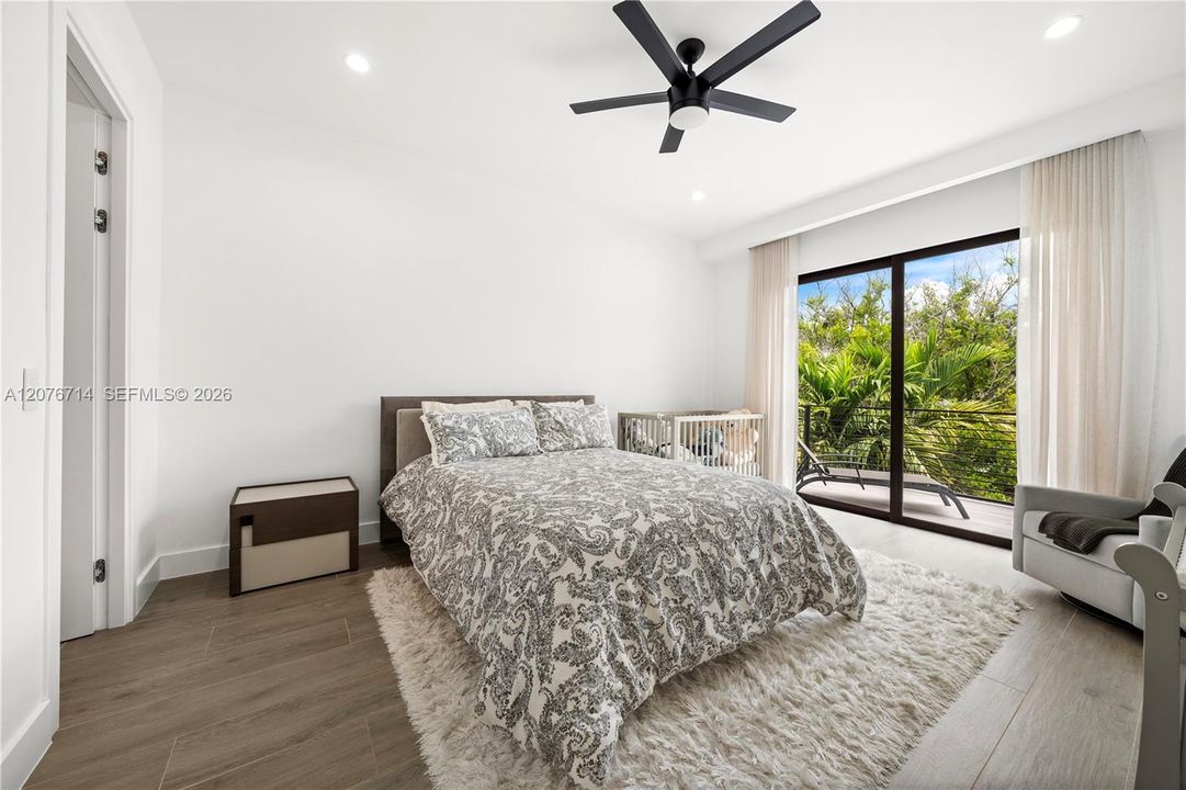 En Venta: $2,759,000 (4 camas, 5 baños, 2871 Pies cuadrados)