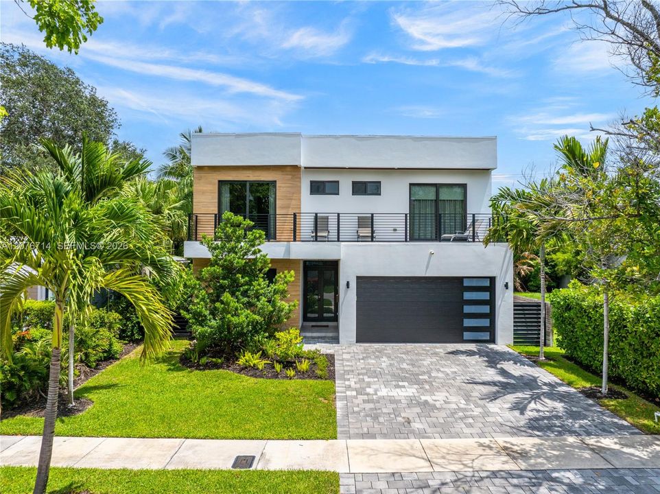 En Venta: $2,759,000 (4 camas, 5 baños, 2871 Pies cuadrados)