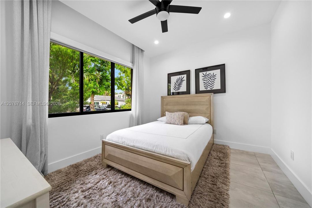 En Venta: $2,759,000 (4 camas, 5 baños, 2871 Pies cuadrados)