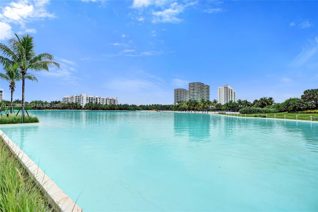 На продажу: $2,350,000 (2 спален, 3 ванн, 1571 Квадратных фут)