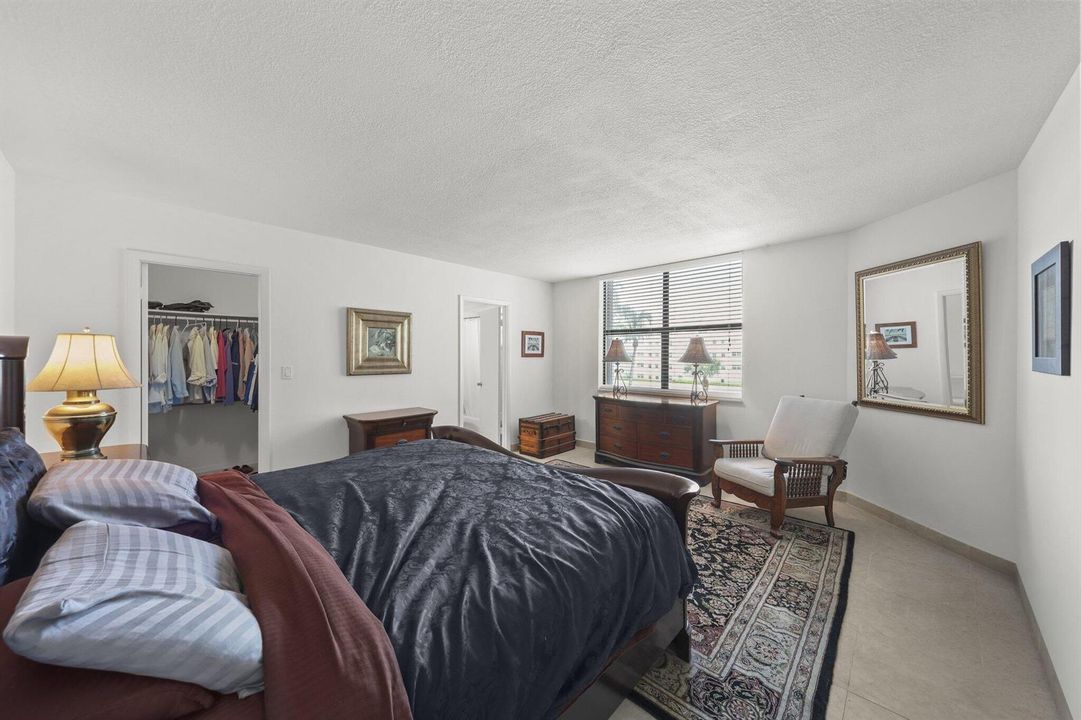 2860 S Ocean Blvd - 19.jpg-SMALL